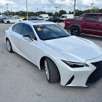 2024 Lexus IS 300 Comfort