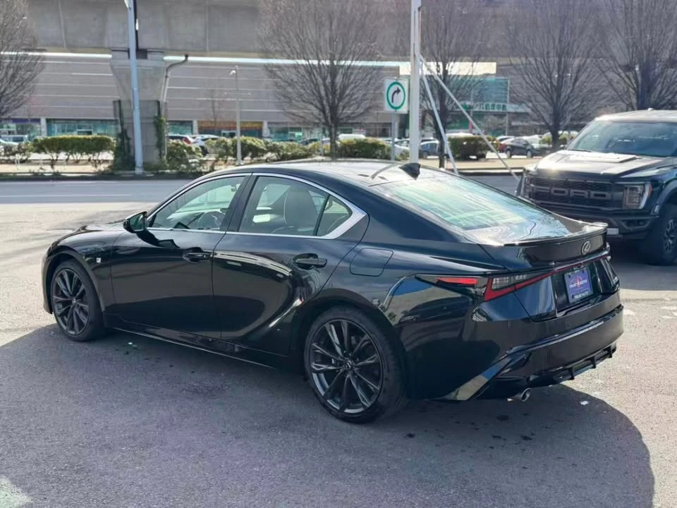 2024 Lexus IS 3rd Gen - Image 5 of 14