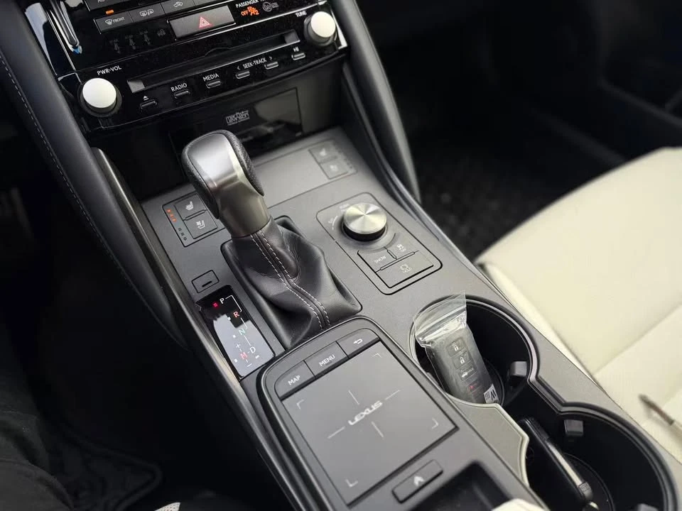 2024 Lexus IS 3rd Gen - Image 12 of 14