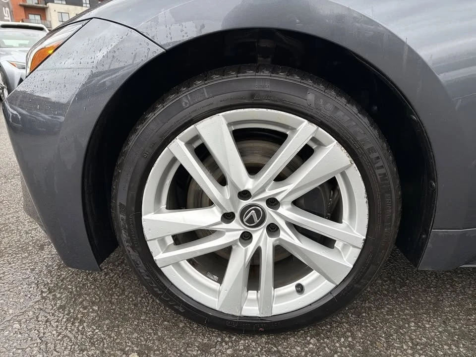 2024 Lexus IS 3rd Gen - Image 18 of 20