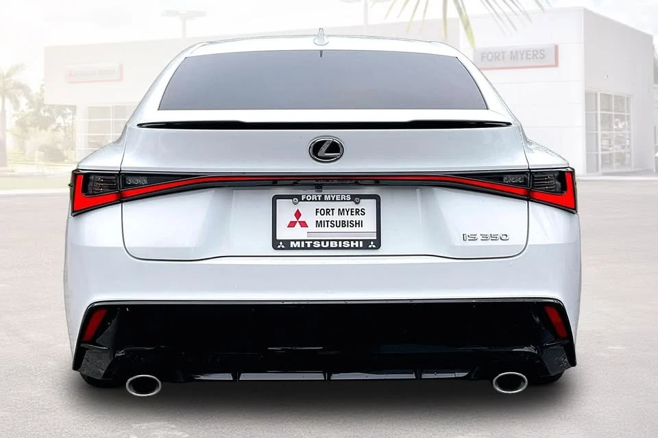 2024 Lexus IS 3rd Gen - Image 4 of 14
