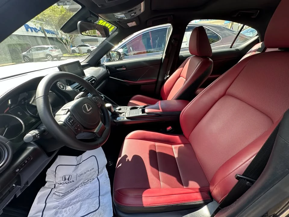 2024 Lexus IS 3rd Gen - Image 4 of 9