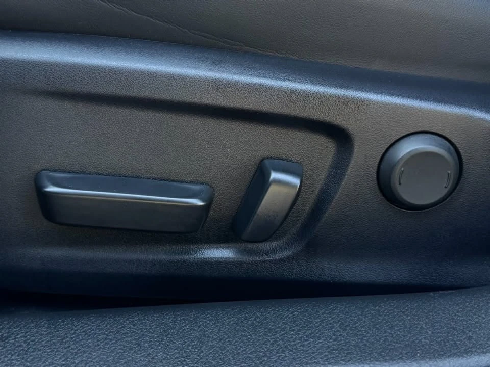 2024 Lexus IS 3rd Gen - Image 16 of 20