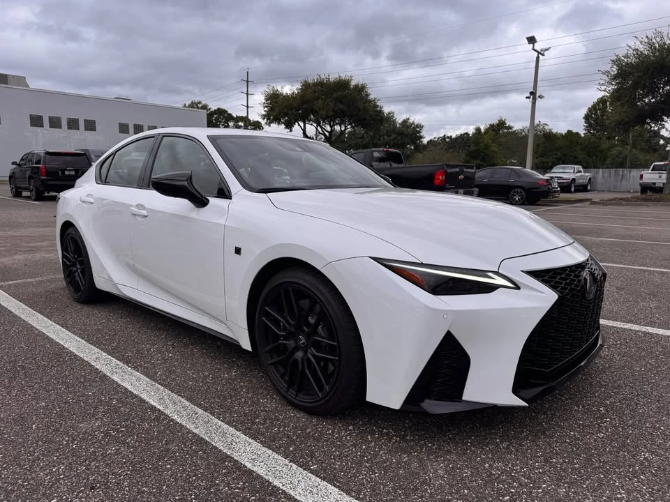 2024 Lexus IS 3rd Gen - Image 3 of 12