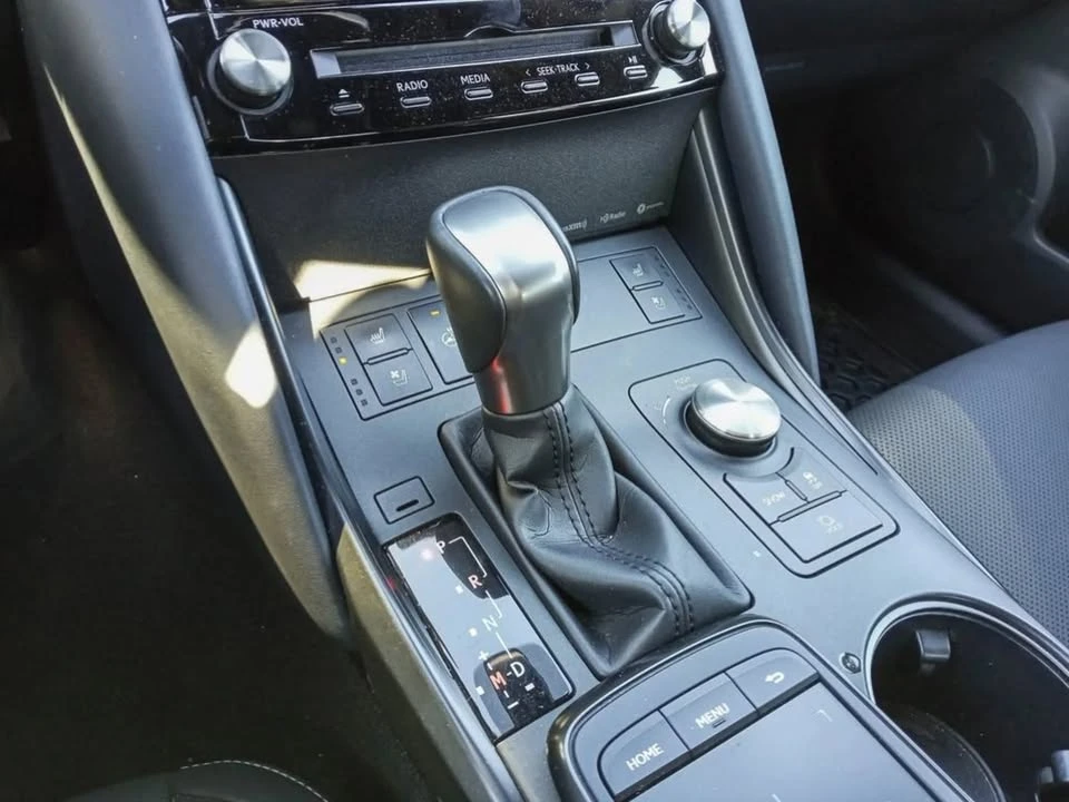 2024 Lexus IS 3rd Gen - Image 7 of 12