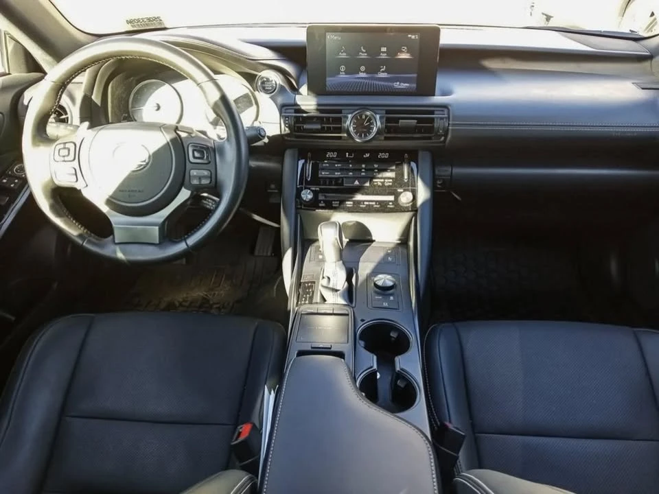 2024 Lexus IS 3rd Gen - Image 5 of 12