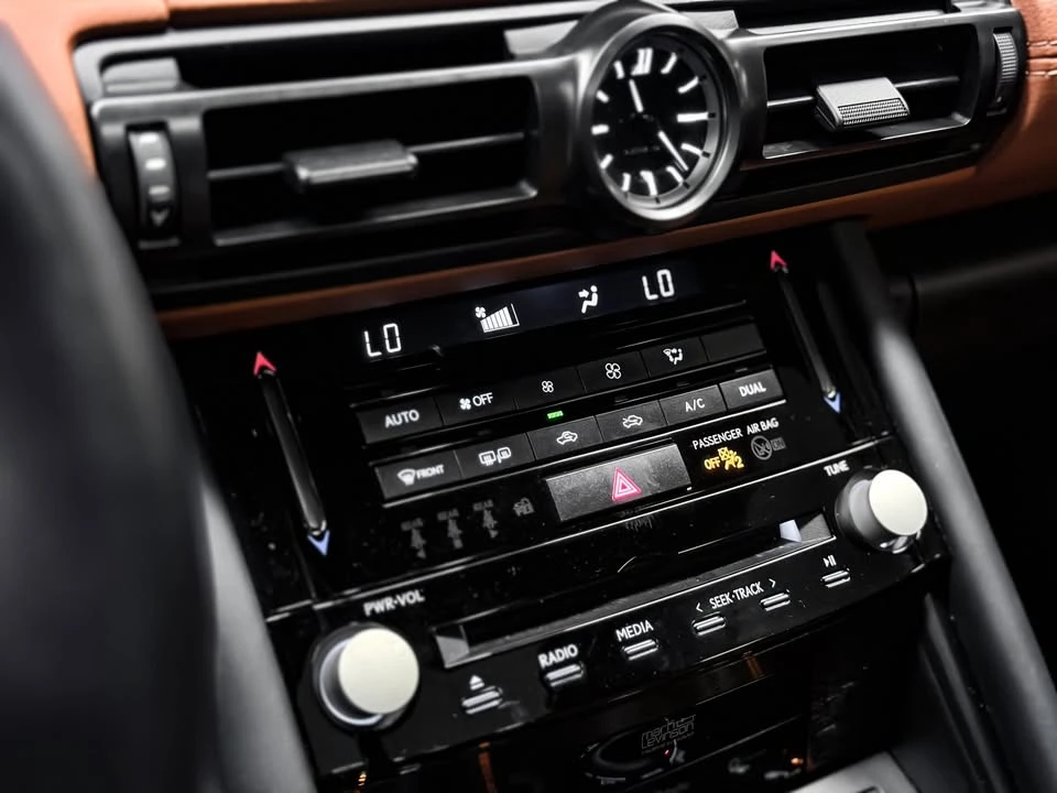 2024 Lexus IS 3rd Gen - Image 14 of 17