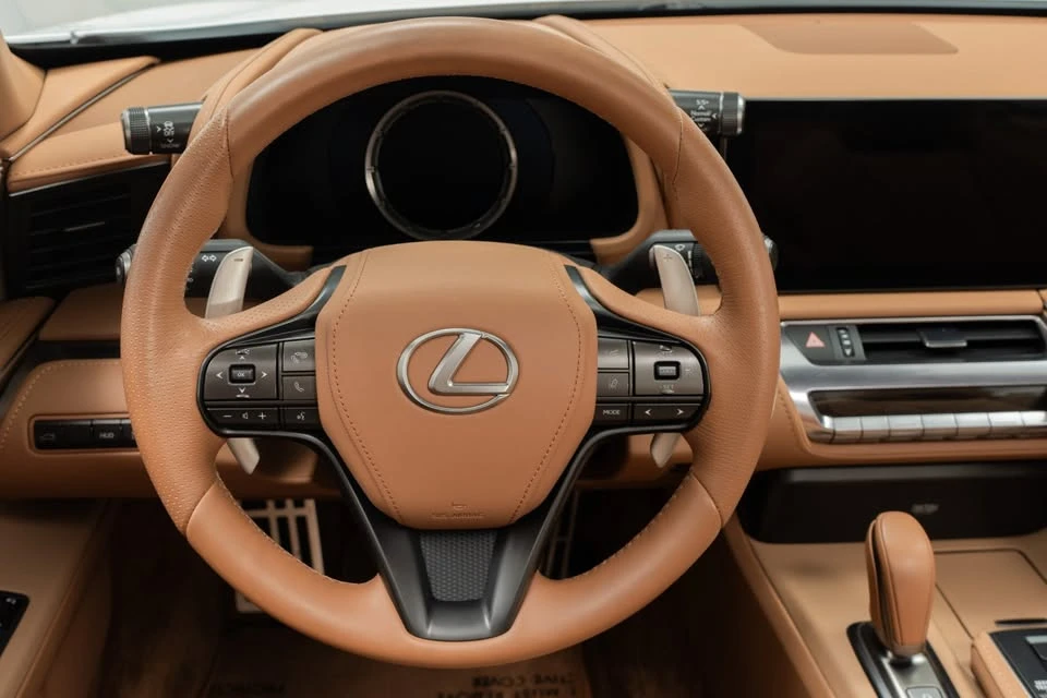 2024 Lexus LC - Image 10 of 13