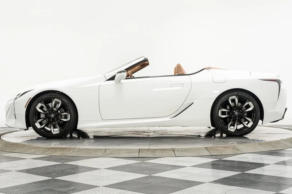 2024 Lexus LC - Image 3 of 13
