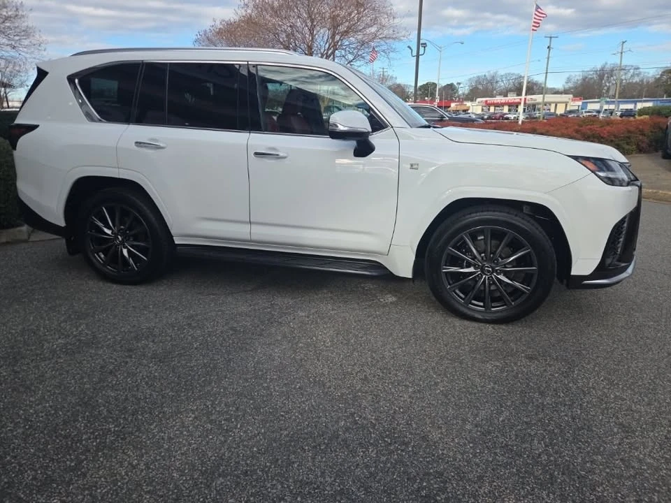 2024 Lexus LX 4th Gen - Image 3 of 14