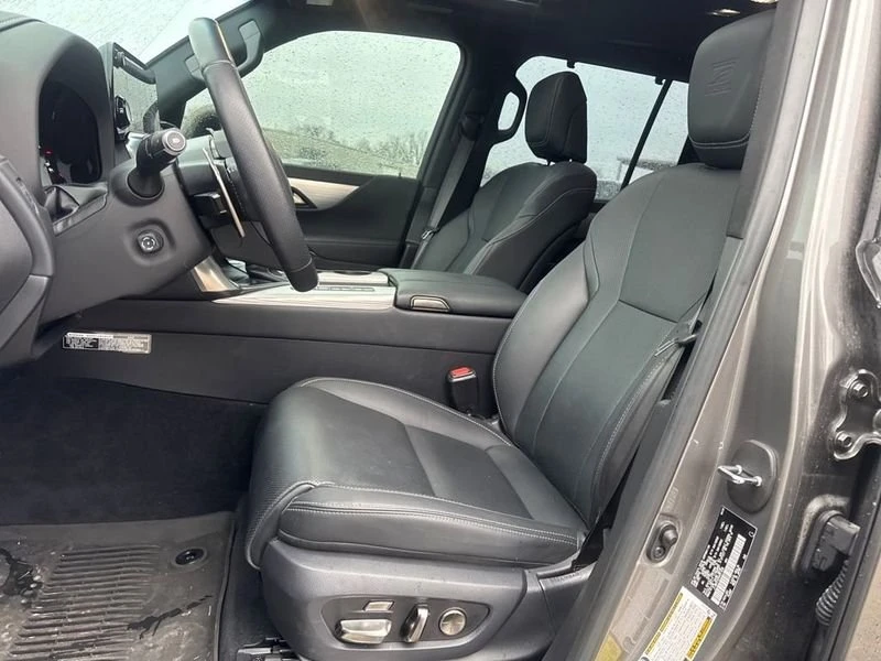 2024 Lexus LX 4th Gen - Image 18 of 20