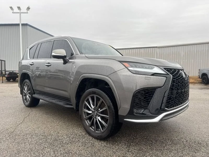 2024 Lexus LX 4th Gen - Image 9 of 20