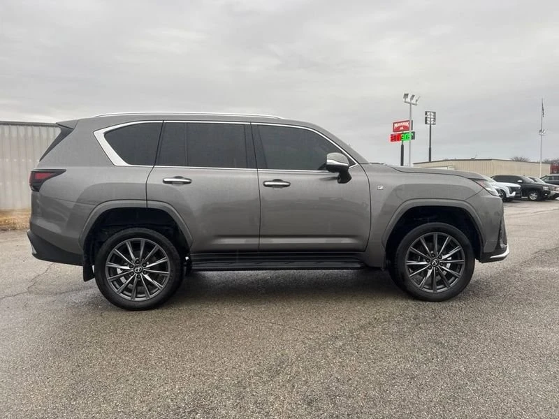 2024 Lexus LX 4th Gen - Image 8 of 20