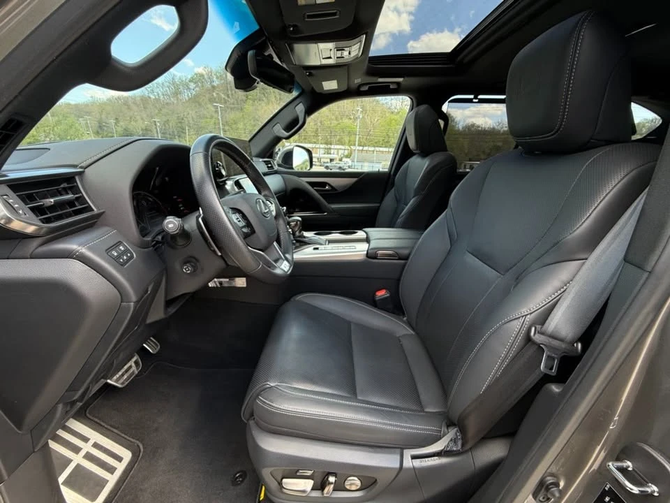 2024 Lexus LX 4th Gen - Image 14 of 20