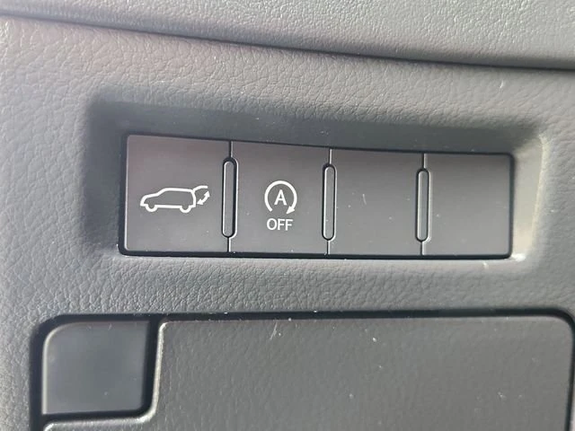 2024 Lexus LX 4th Gen - Image 18 of 20