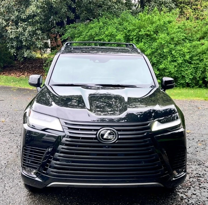 2024 Lexus LX 4th Gen - Image 4 of 5