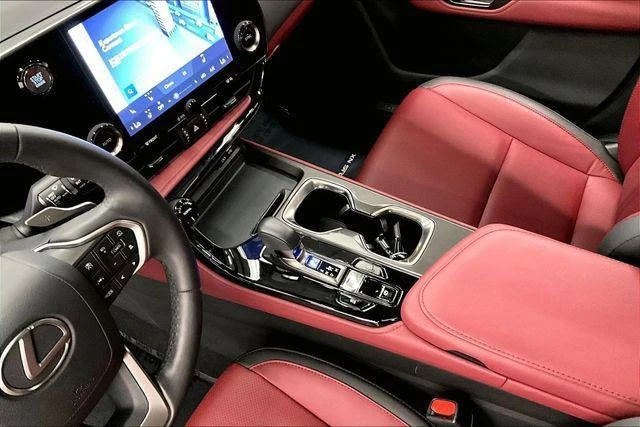 2024 Lexus NX 2nd Gen - Image 17 of 20