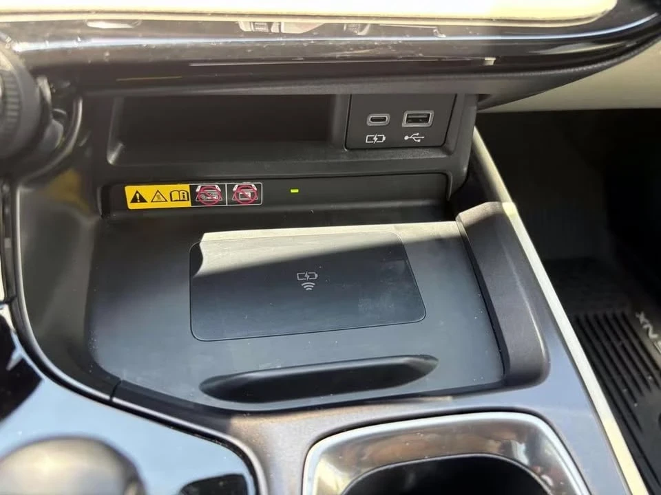 2024 Lexus NX 2nd Gen - Image 11 of 16