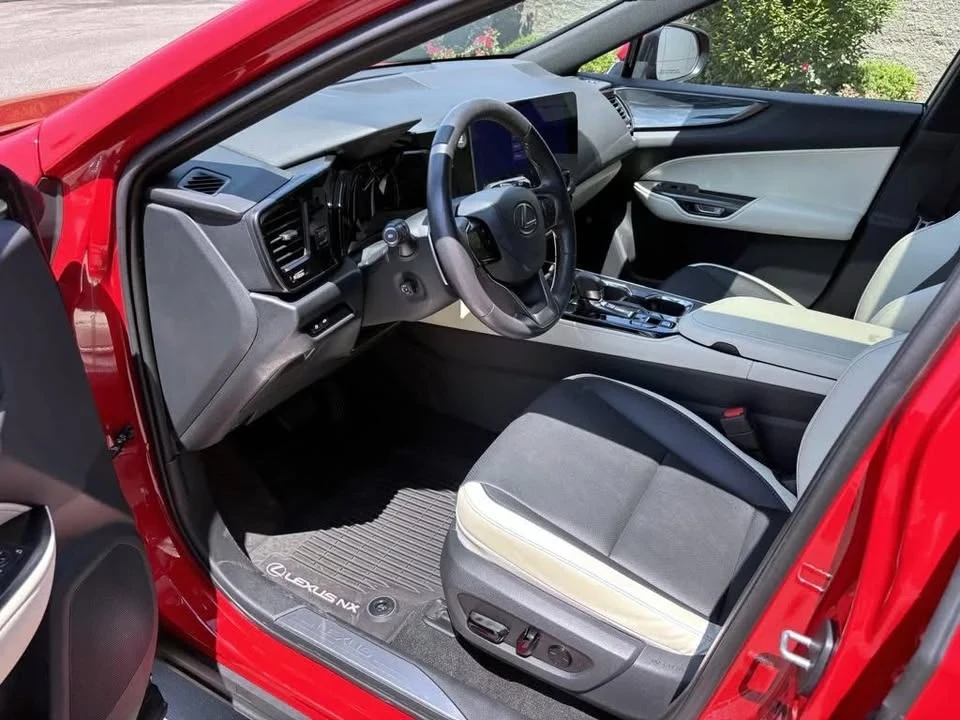 2024 Lexus NX 2nd Gen - Image 7 of 16