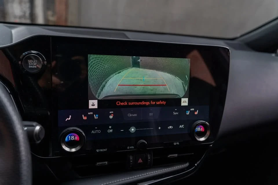 2024 Lexus NX 2nd Gen - Image 17 of 20