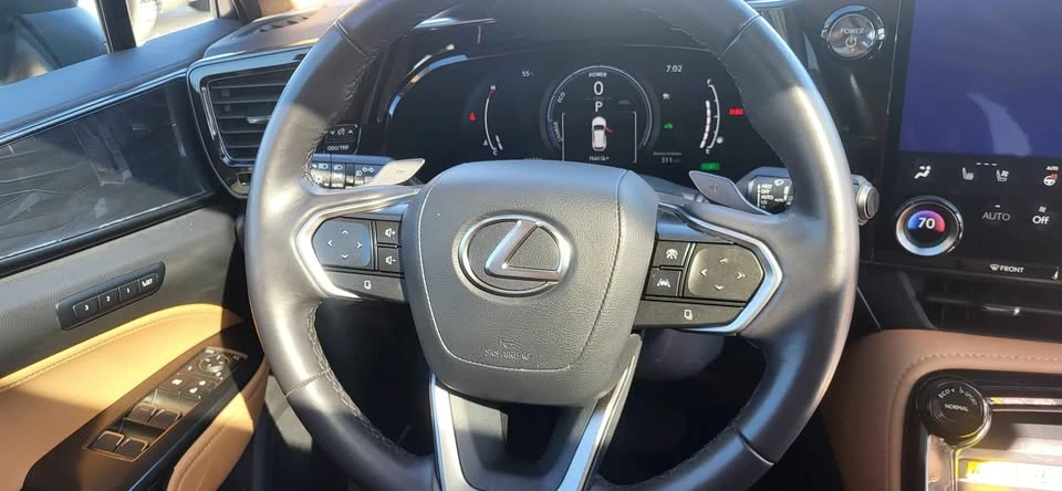 2024 Lexus NX 2nd Gen - Image 14 of 19