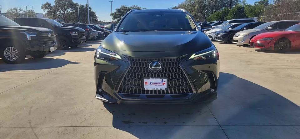 2024 Lexus NX 2nd Gen - Image 8 of 19