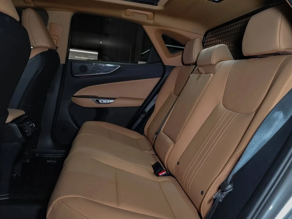 2024 Lexus NX 2nd Gen - Image 17 of 18