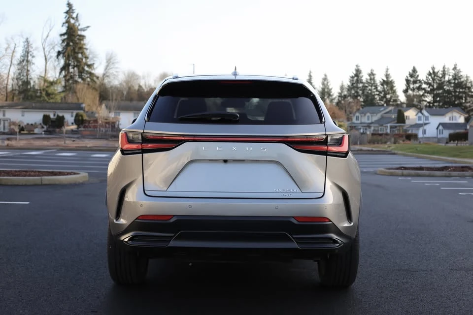 2024 Lexus NX 2nd Gen - Image 6 of 19