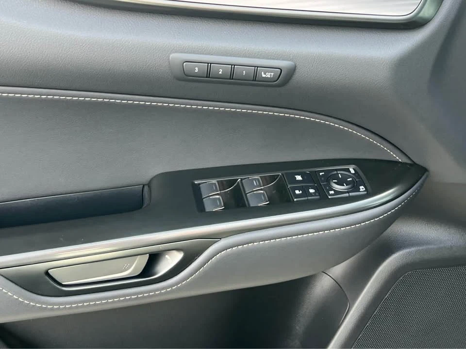 2024 Lexus NX 2nd Gen - Image 14 of 15