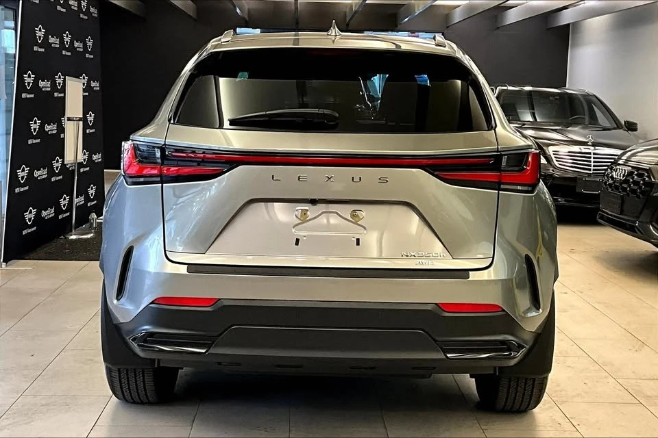 2024 Lexus NX 2nd Gen - Image 4 of 8