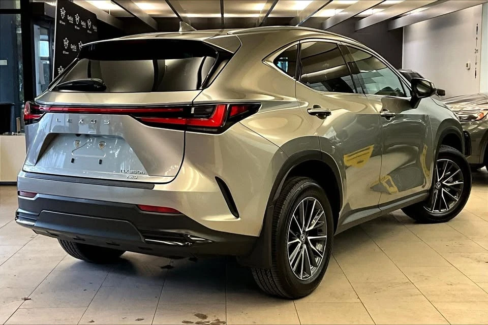 2024 Lexus NX 2nd Gen - Image 5 of 5