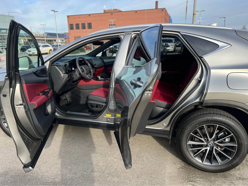 2024 Lexus NX 2nd Gen - Image 8 of 17