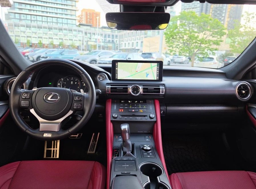 2024 Lexus RC - Image 9 of 9