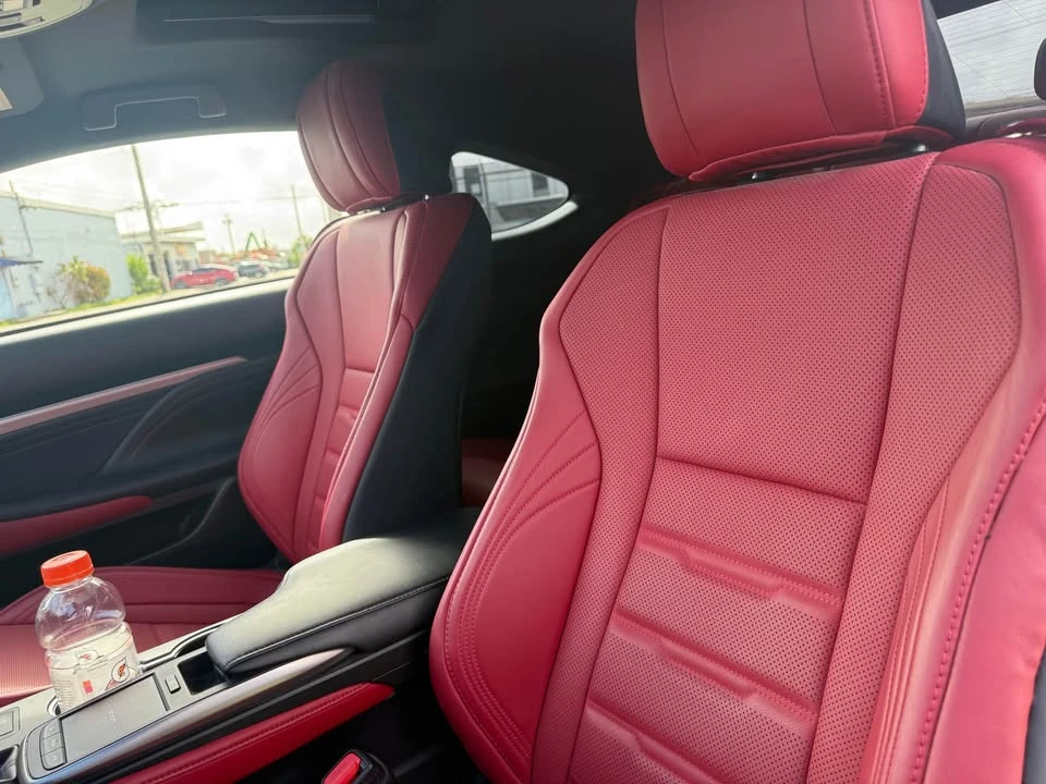 2024 Lexus RC - Image 9 of 12