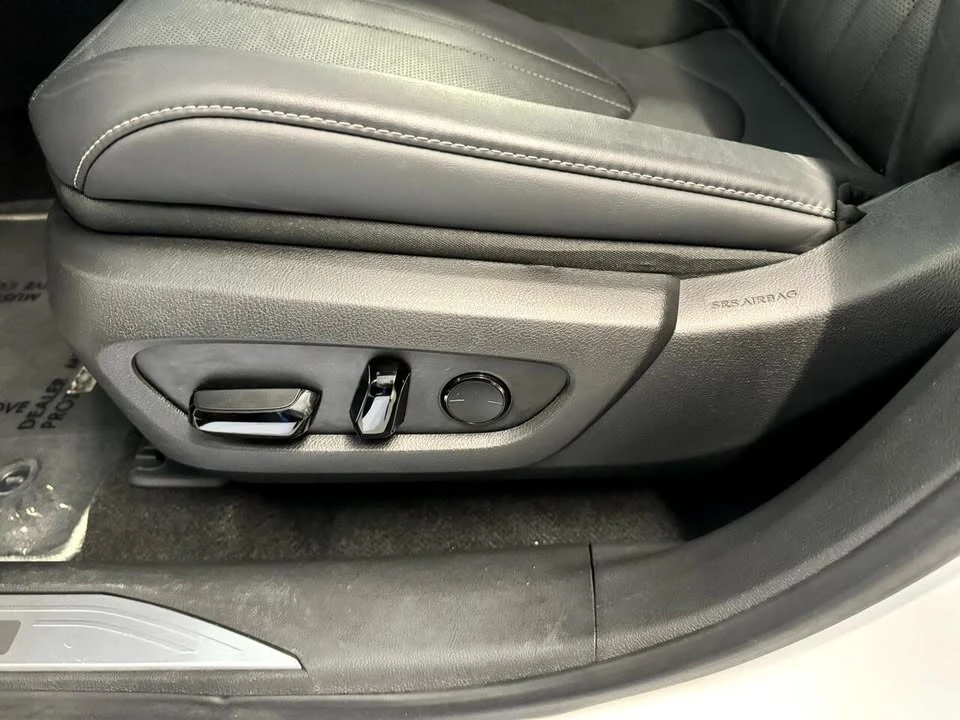 2024 Lexus RX 5th Gen - Image 10 of 20