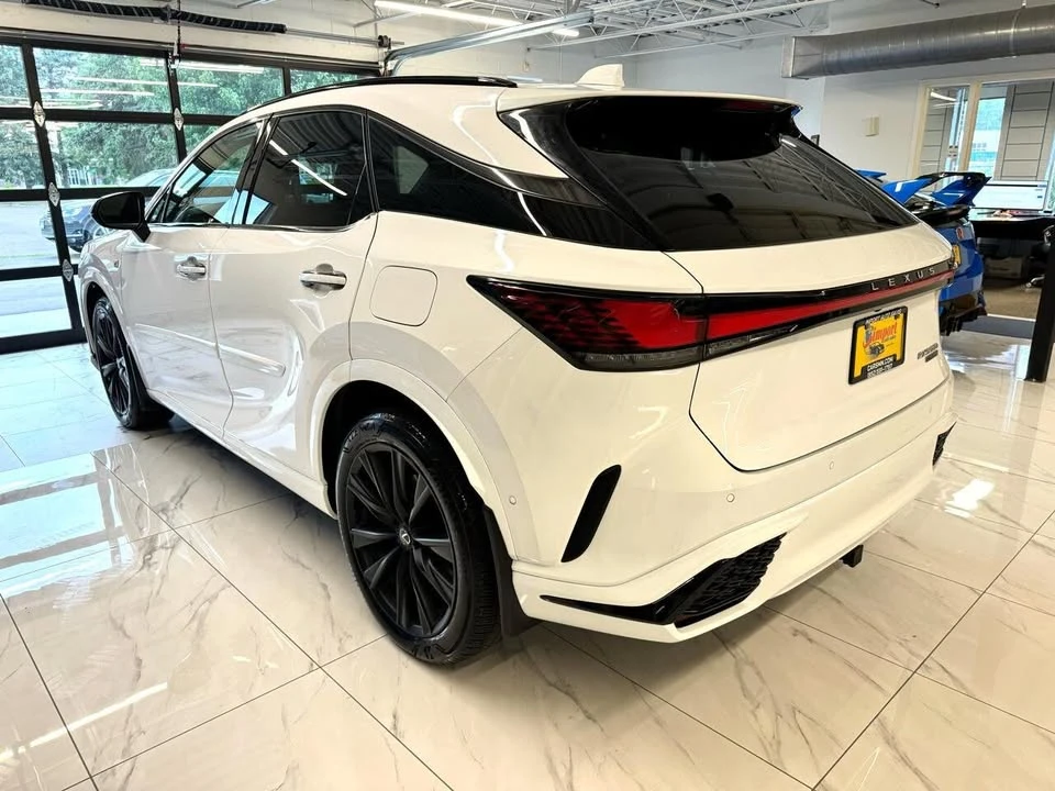 2024 Lexus RX 5th Gen - Image 7 of 20