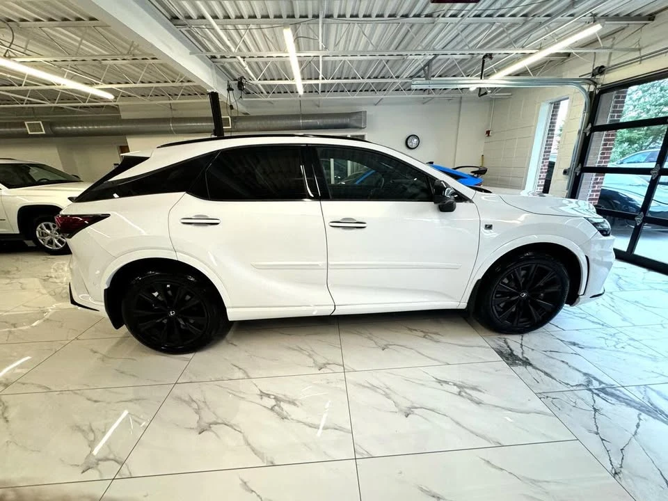 2024 Lexus RX 5th Gen - Image 4 of 20