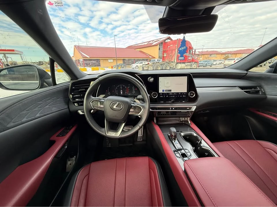 2024 Lexus RX 5th Gen - Image 13 of 14