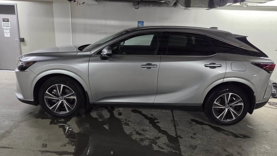 2024 Lexus RX 5th Gen - Image 7 of 12