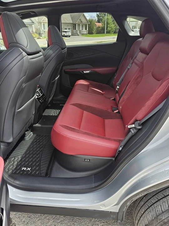 2024 Lexus RX 5th Gen - Image 16 of 19