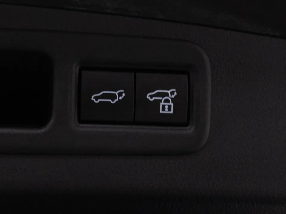 2024 Lexus RX 5th Gen - Image 18 of 18