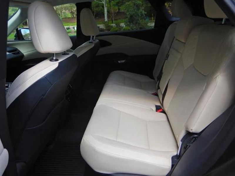 2024 Lexus RX 5th Gen - Image 14 of 18