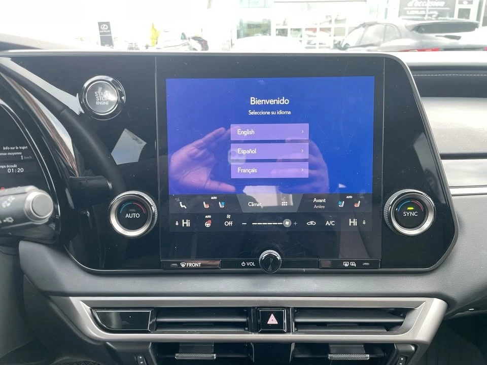 2024 Lexus RX 5th Gen - Image 12 of 19