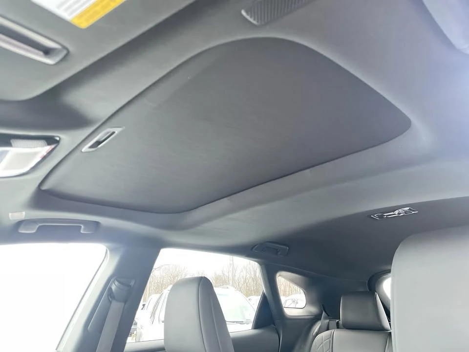 2024 Lexus RX 5th Gen - Image 13 of 19