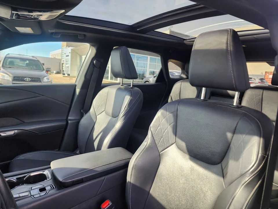 2024 Lexus RX 5th Gen - Image 8 of 9