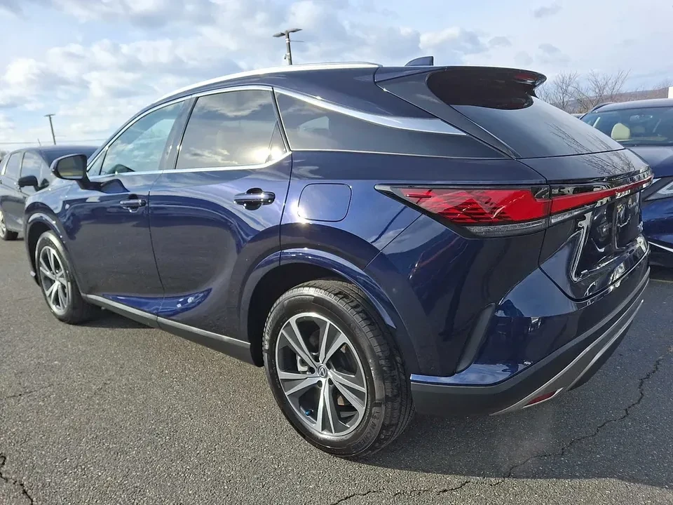 2024 Lexus RX 5th Gen - Image 5 of 15