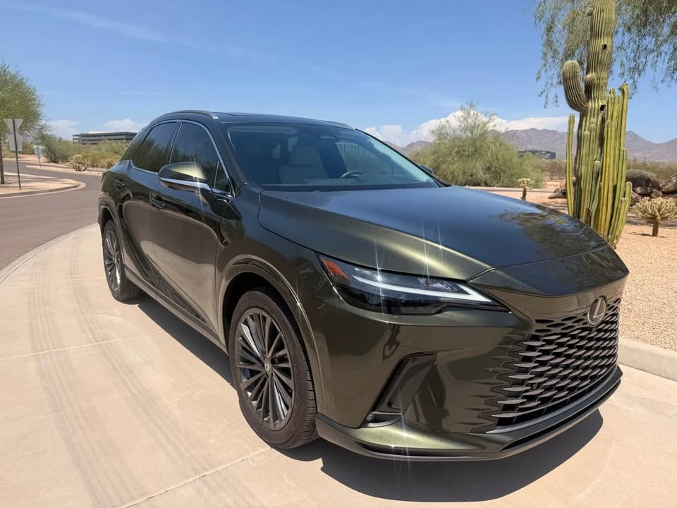 2024 Lexus RX 5th Gen - Image 4 of 9