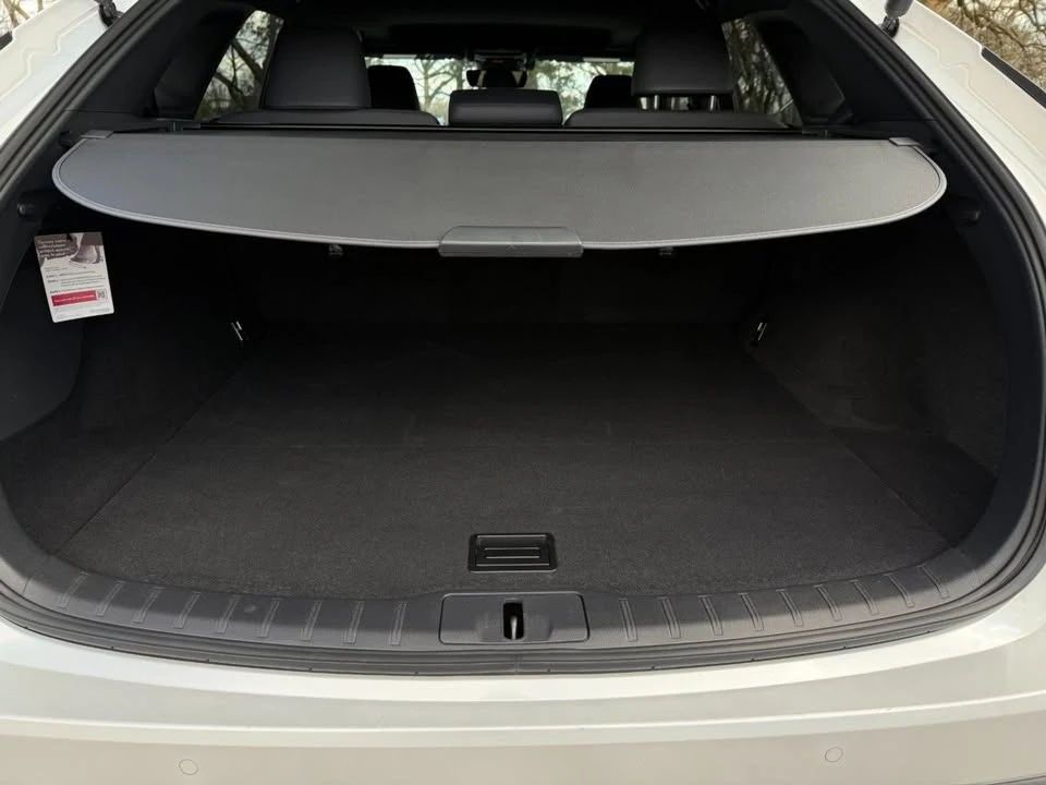 2024 Lexus RX 5th Gen - Image 17 of 20