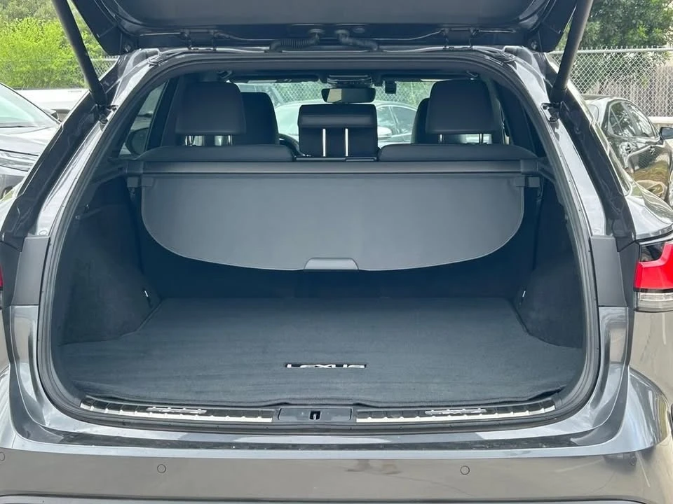 2024 Lexus RX 5th Gen - Image 13 of 20