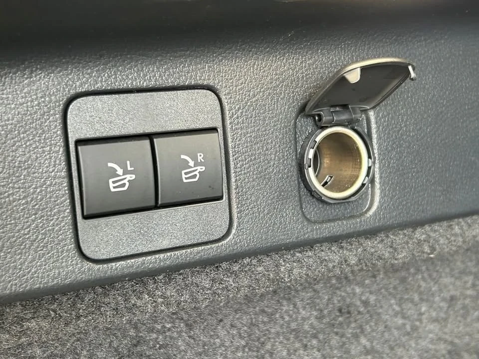 2024 Lexus RX 5th Gen - Image 14 of 20